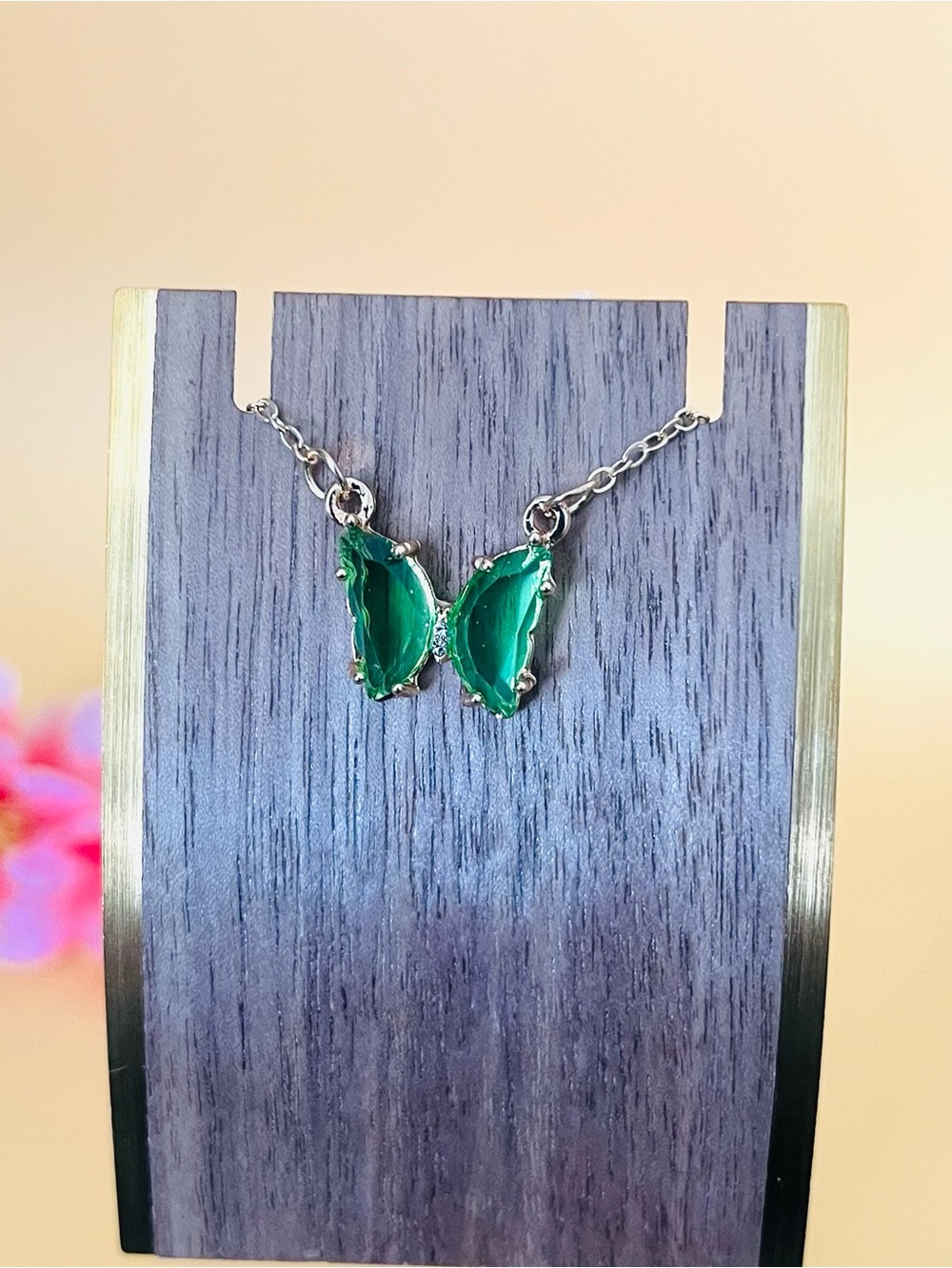 14KGP Green butterfly pendant & necklace
